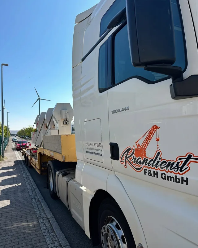 Bilderserie: Mit unserem Kunden Reparatur & Metalltechnik Herr GmbH begleiten wir auch komplette Werksverlagerungen mit Technik und…